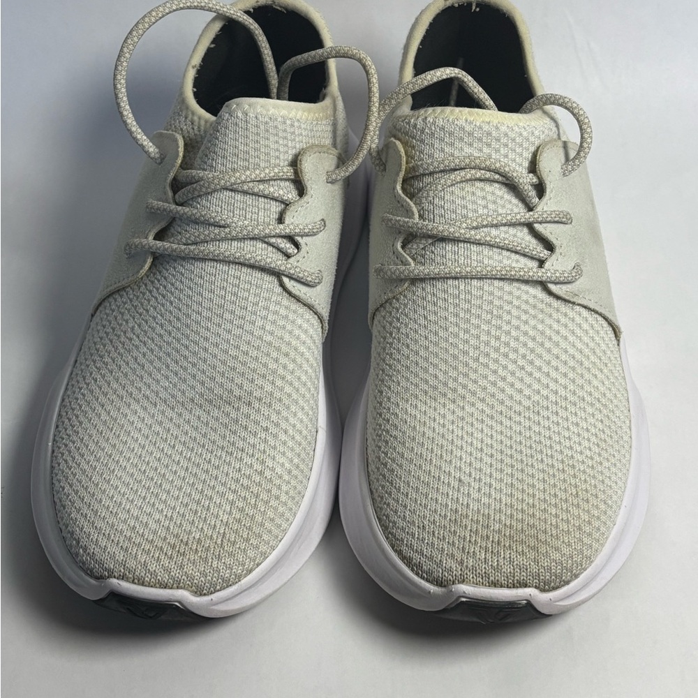 Everyday Classic Vessi Women’s Size 8 (Mist Grey)